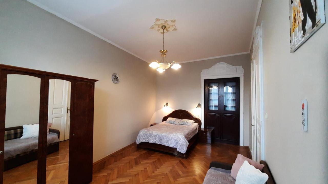 Apartments City Lviv Exterior photo